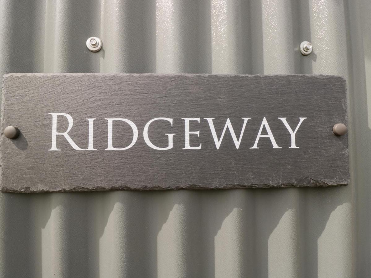 Ridgeway Villa Faringdon Eksteriør billede